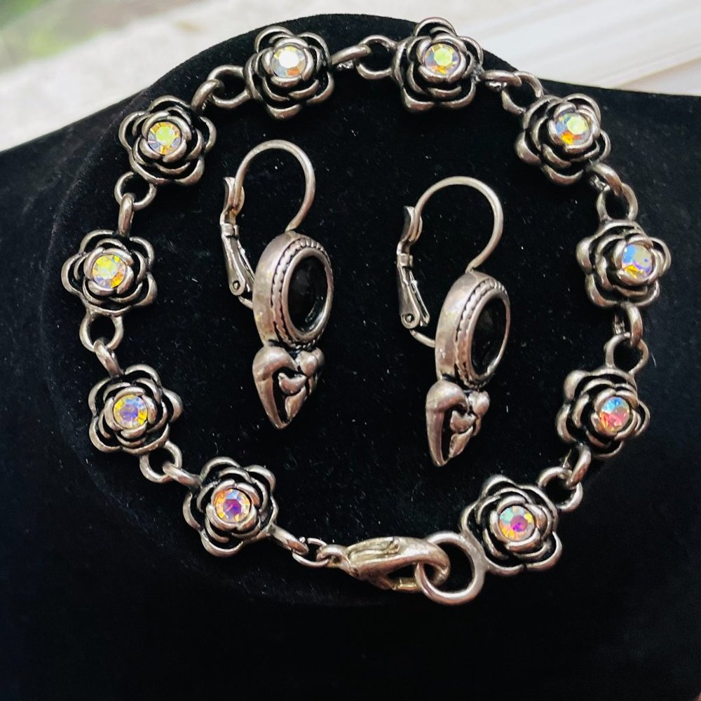 2 Items Premier Design Signed Primrose Flower Bra… - image 1